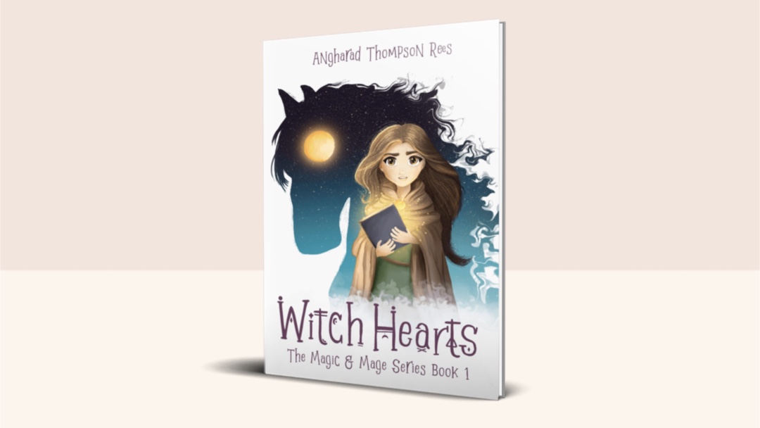 Witch Hearts – Look Inside!